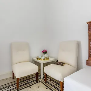 Bed & Breakfast Palazzo Montalbano ***